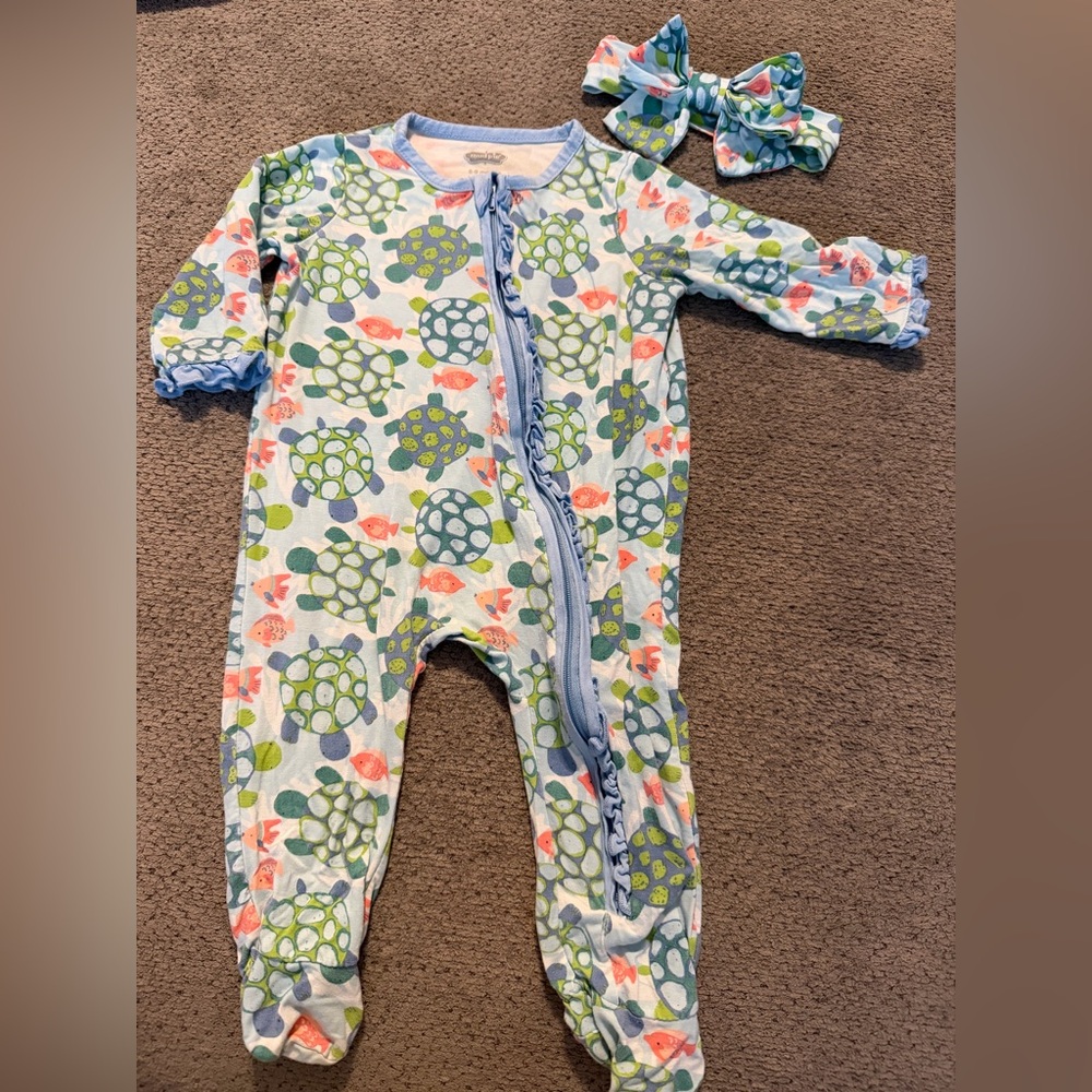 Mud Pie Green and Blue Turtle Print Kids Footie